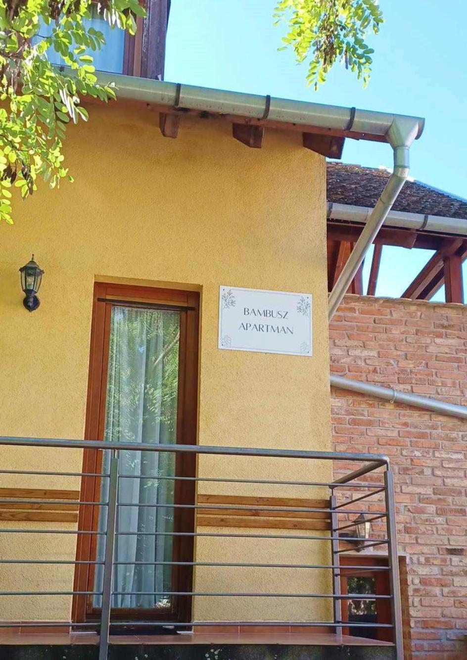 Bambusz Apartman Гюла Екстериор снимка